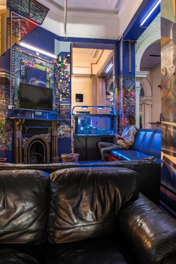 Sundancer Backpackers Hostel Fremantle Buitenkant foto